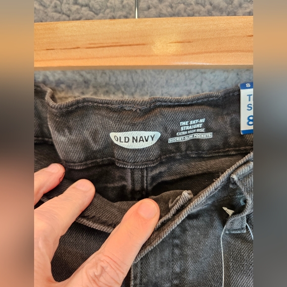 Old Navy Sky-Hi Straight Raw Hem Denim Jeans Sz 8 Distressed Secret Slim Pockets - Picture 6 of 11
